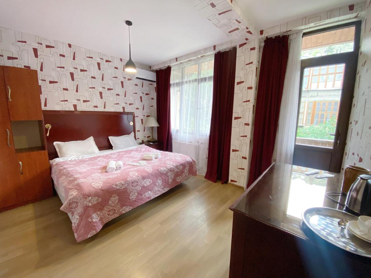 Chonkadzehotel Tbiliszi Kültér fotó